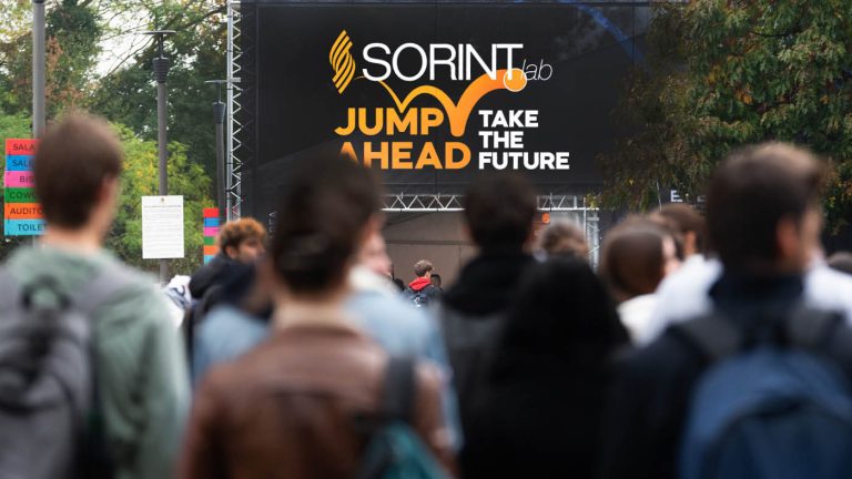 C&rsquo;&egrave; fame di tecnici &ldquo;poliziotti&rdquo; della rete. Nasce la Hackers Gen con 1.200 studenti