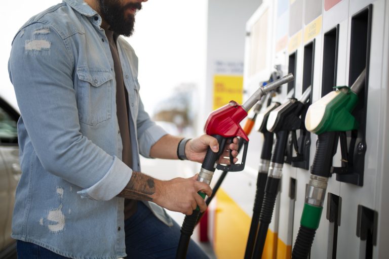 2035: sarà stop ai motori termici?L’Italia propone i biocarburanti
